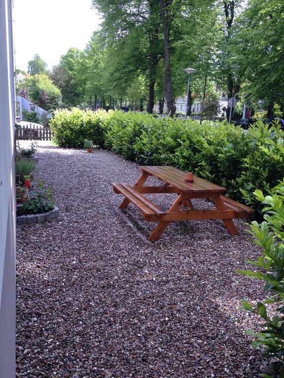 Aparthotel Stadtpark Lübeck Extérieur photo